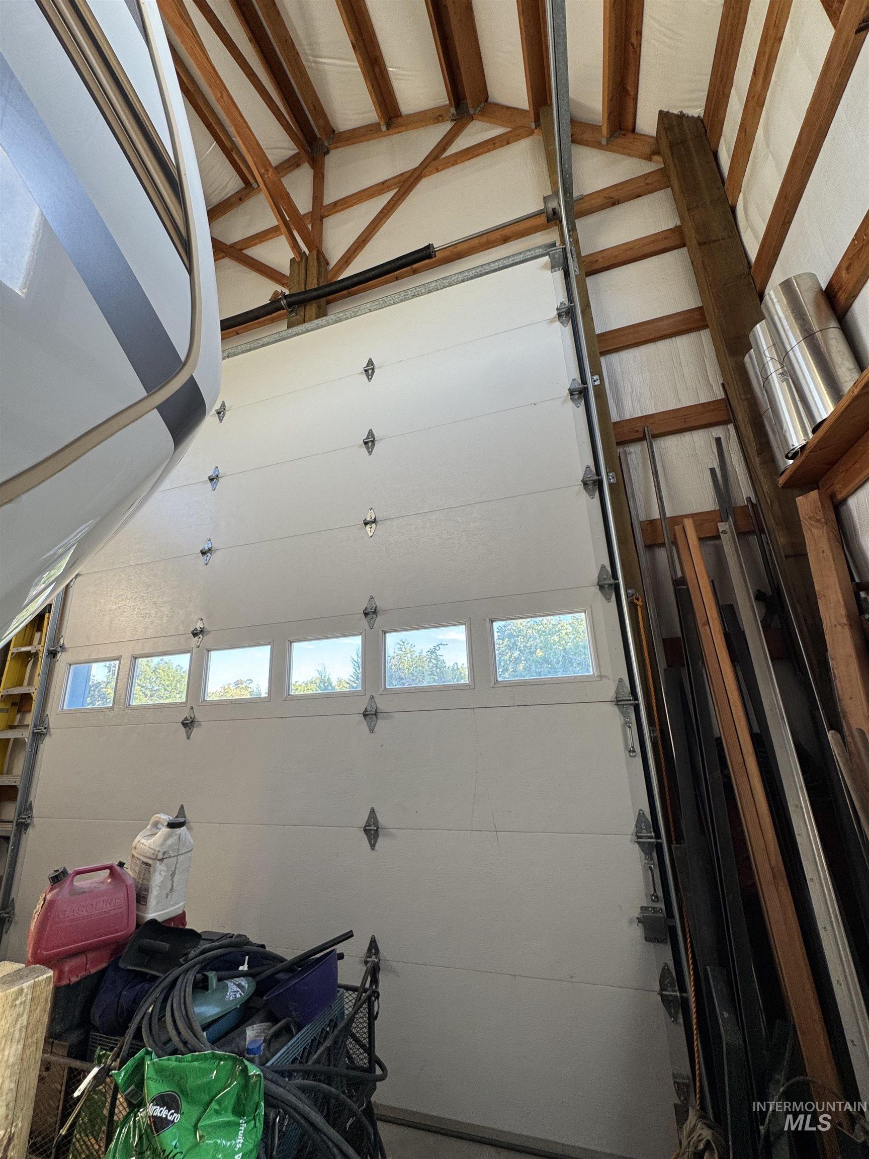 811 14th Street Clarkston, WA 99403 - Photo 39 of 50 View of garage