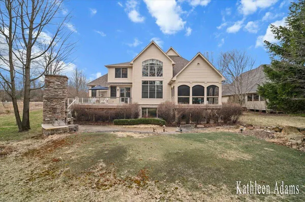 $825,000 | 6245 Dublin Drive, Stanwood, MI 49346