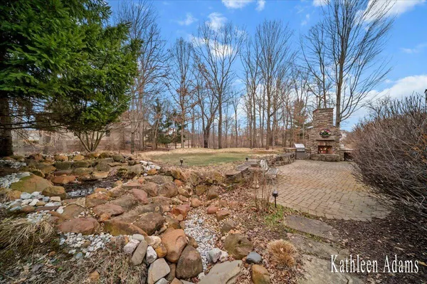 $825,000 | 6245 Dublin Drive, Stanwood, MI 49346