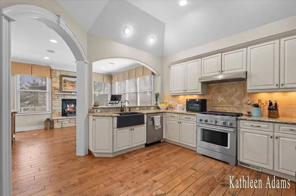 $825,000 | 6245 Dublin Drive, Stanwood, MI 49346