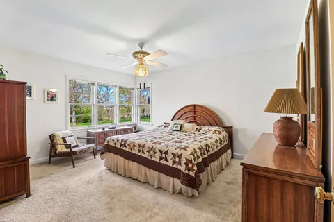 $549,900 | 27942 West Flynn Creek Drive, Barrington, IL 60010