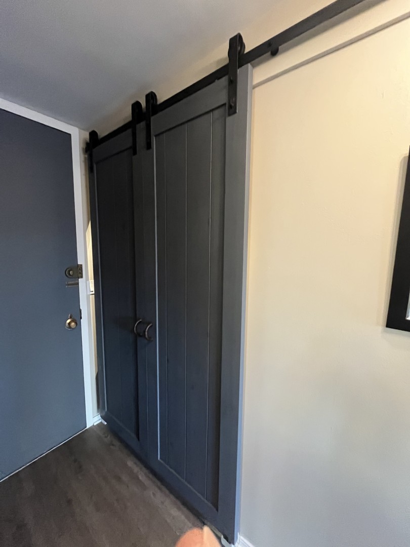 1 East Scott Street, Unit 1002 Chicago, IL 60610 - Photo 14 of 15