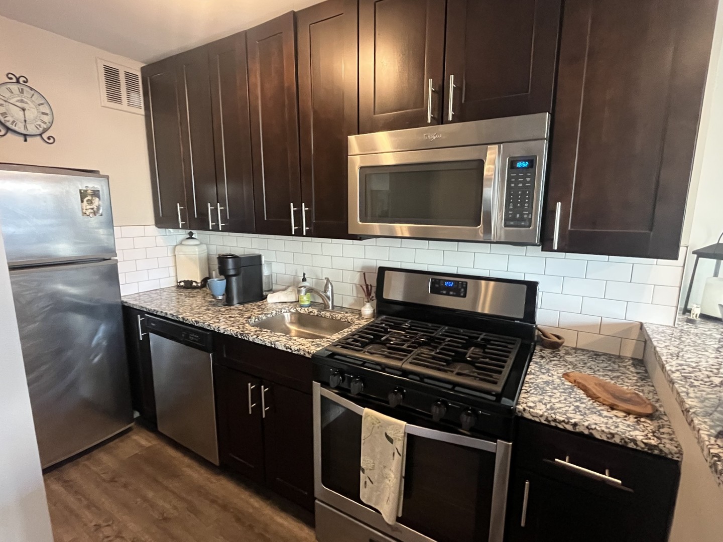 1 East Scott Street, Unit 1002 Chicago, IL 60610 - Photo 2 of 15