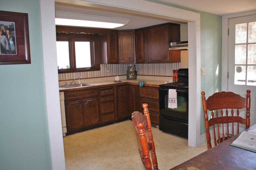 94 Uncle Barneys Road Dennis, MA 02670 - Photo 15 of 30 Gallery Image 15