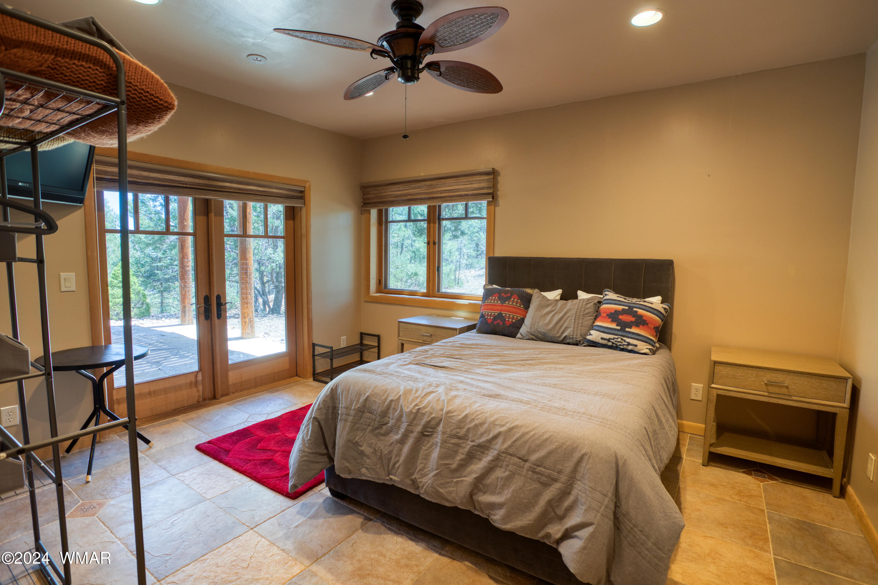 4281 Shaggy Bark Road Show Low, AZ 85901 - Photo 30 of 84 Downstairs bedroom