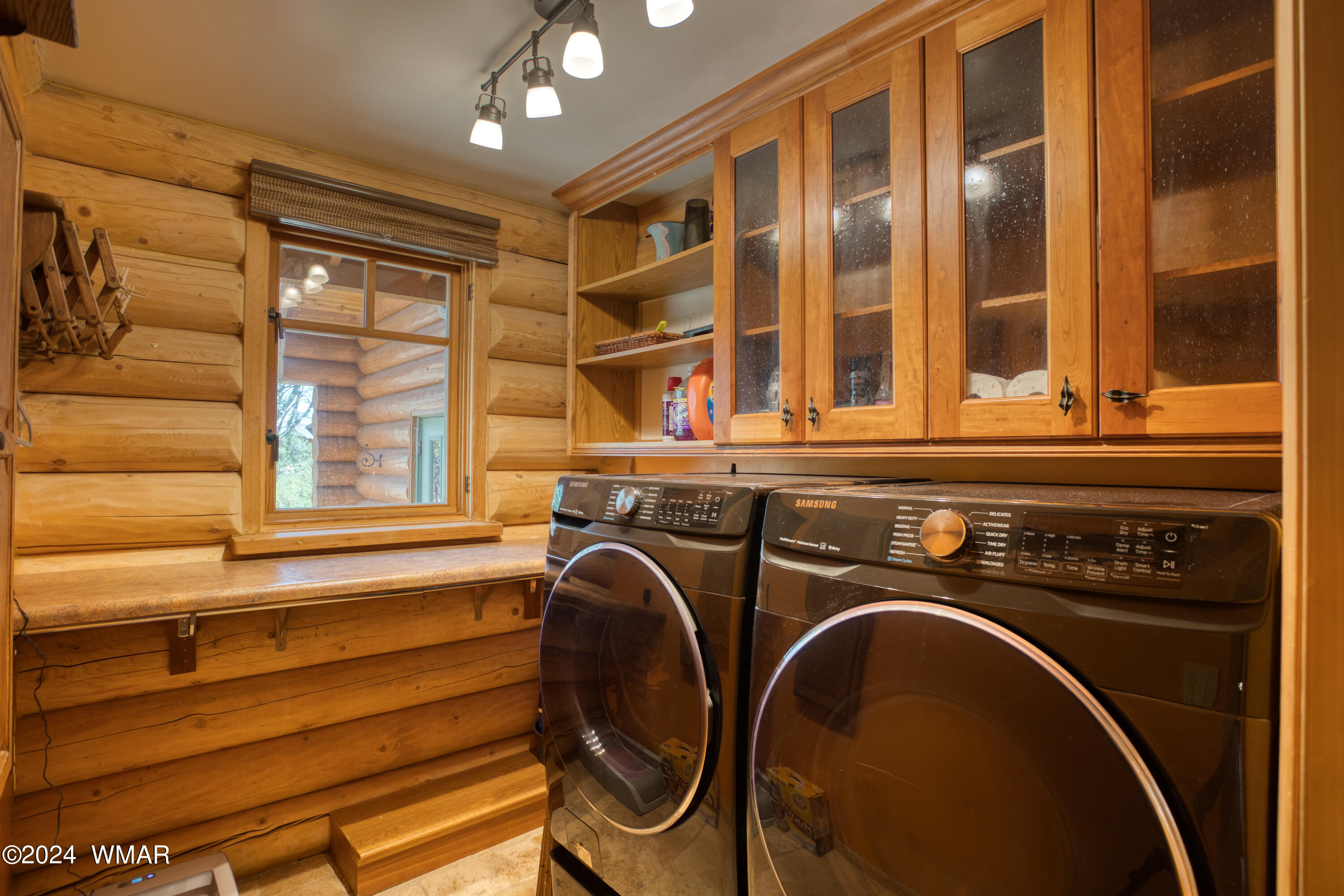 4281 Shaggy Bark Road Show Low, AZ 85901 - Photo 63 of 84 a utility room with dryer and windows