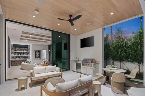 $5,150,000 | 340 Grove Place, Delray Beach, FL 33444