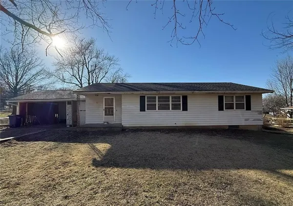 $25,000 | 501 Locust Street, Overbrook, KS 66524