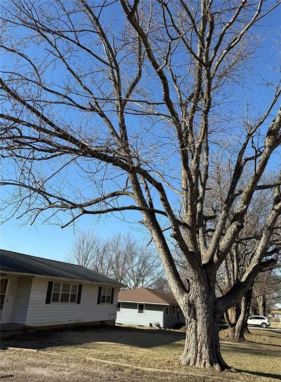 501 Locust Street Overbrook, KS 66524 - Photo 5 of 6