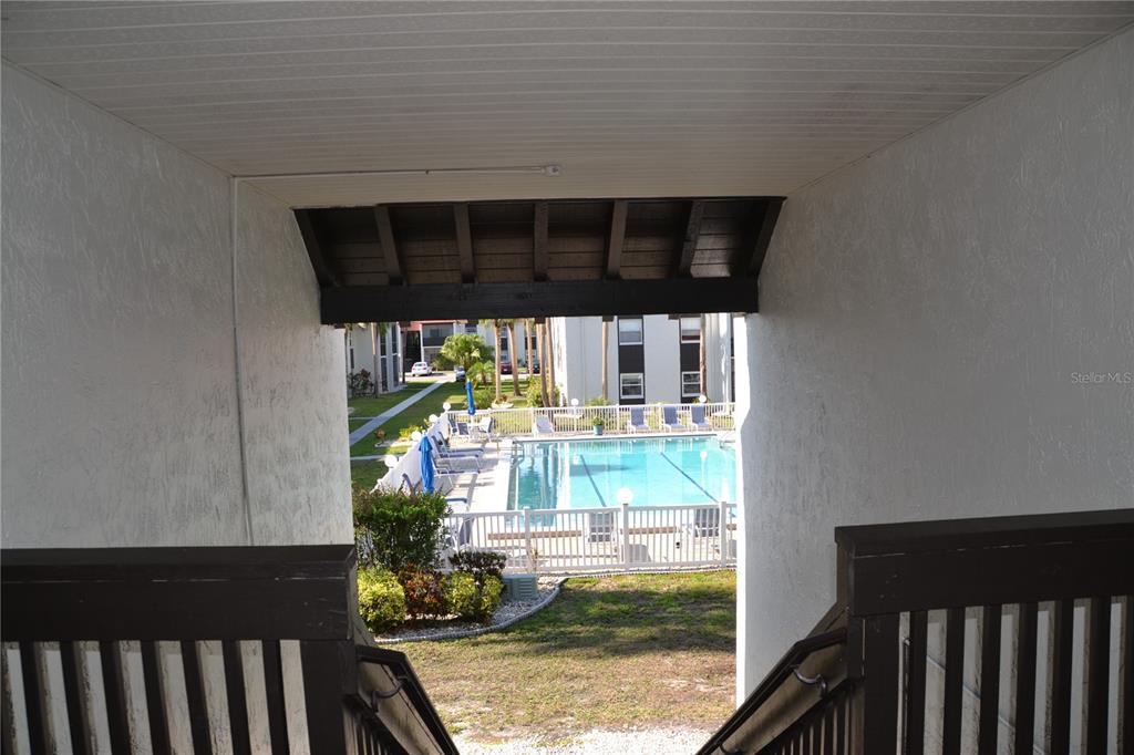 3269 South Beneva Road, Unit 203 Sarasota, FL 34232 - Photo 2 of 32