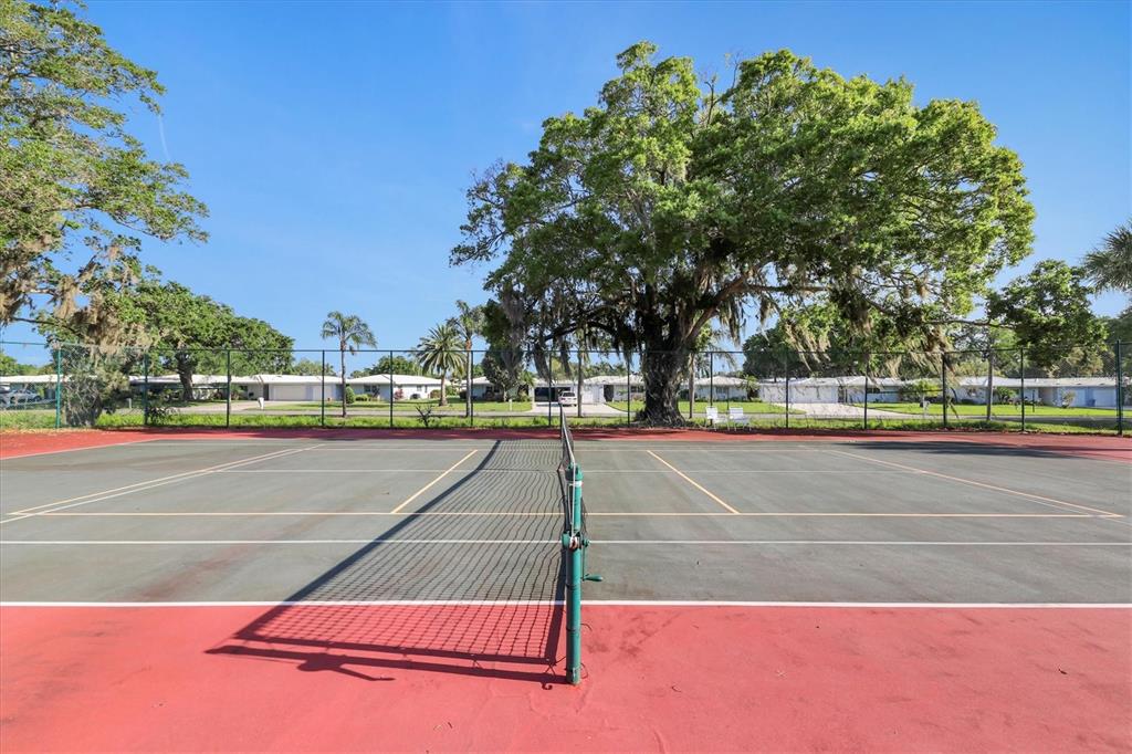 3269 South Beneva Road, Unit 203 Sarasota, FL 34232 - Photo 24 of 32