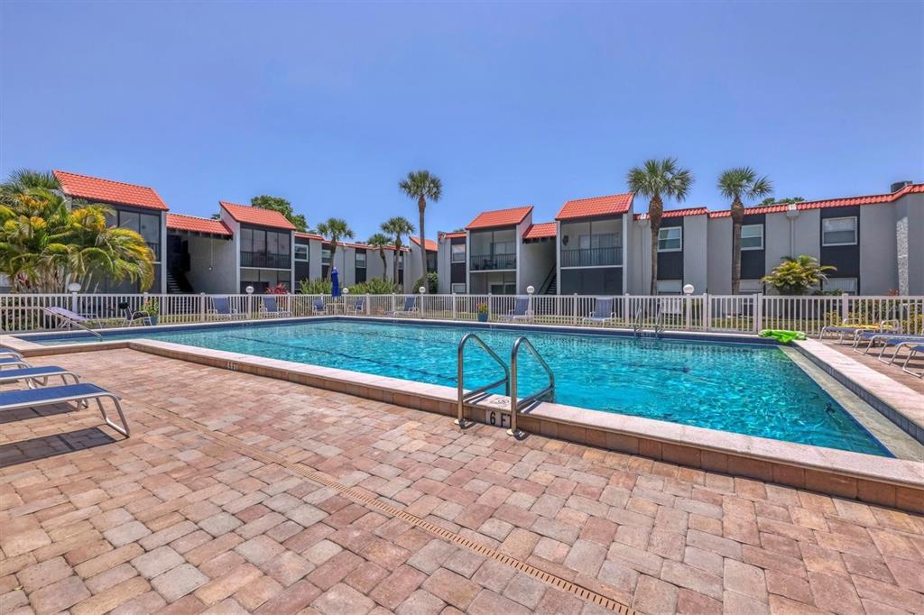 3269 South Beneva Road, Unit 203 Sarasota, FL 34232 - Photo 27 of 32