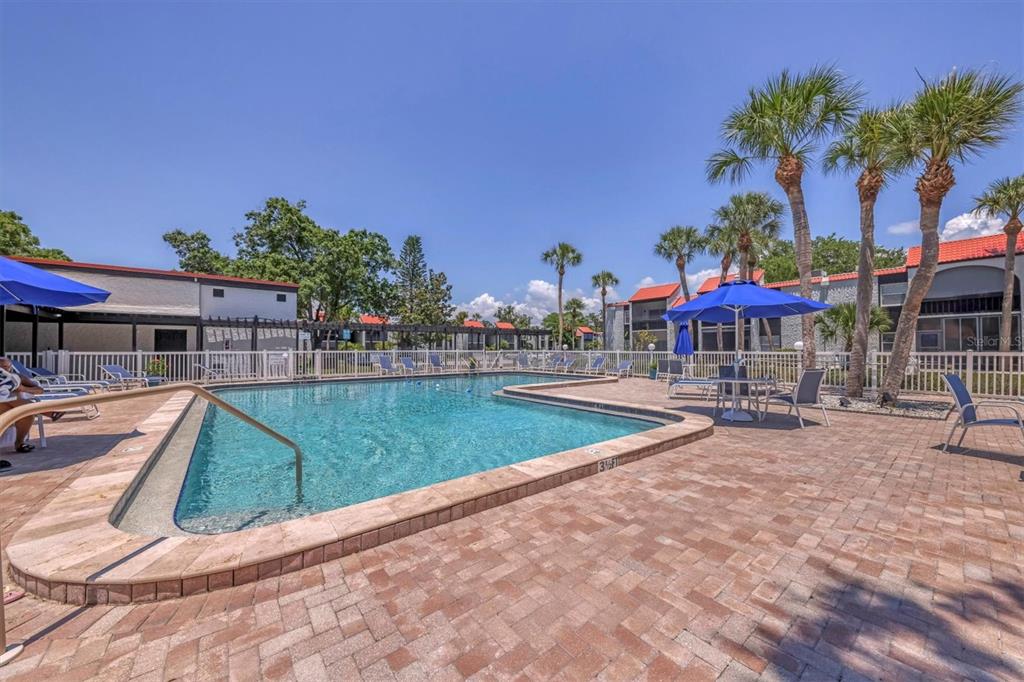 3269 South Beneva Road, Unit 203 Sarasota, FL 34232 - Photo 28 of 32