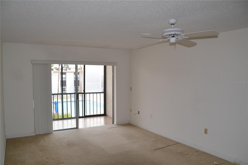 3269 South Beneva Road, Unit 203 Sarasota, FL 34232 - Photo 4 of 32