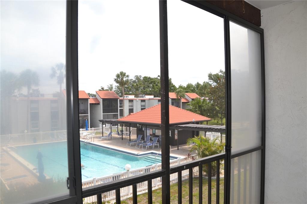 3269 South Beneva Road, Unit 203 Sarasota, FL 34232 - Photo 5 of 32