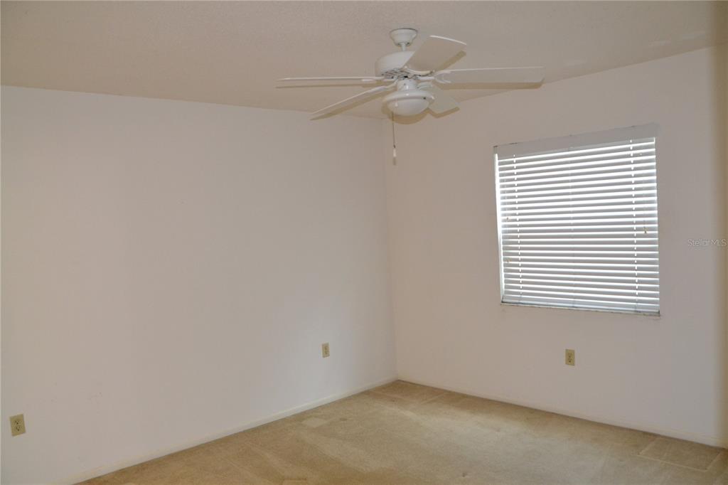 3269 South Beneva Road, Unit 203 Sarasota, FL 34232 - Photo 8 of 32