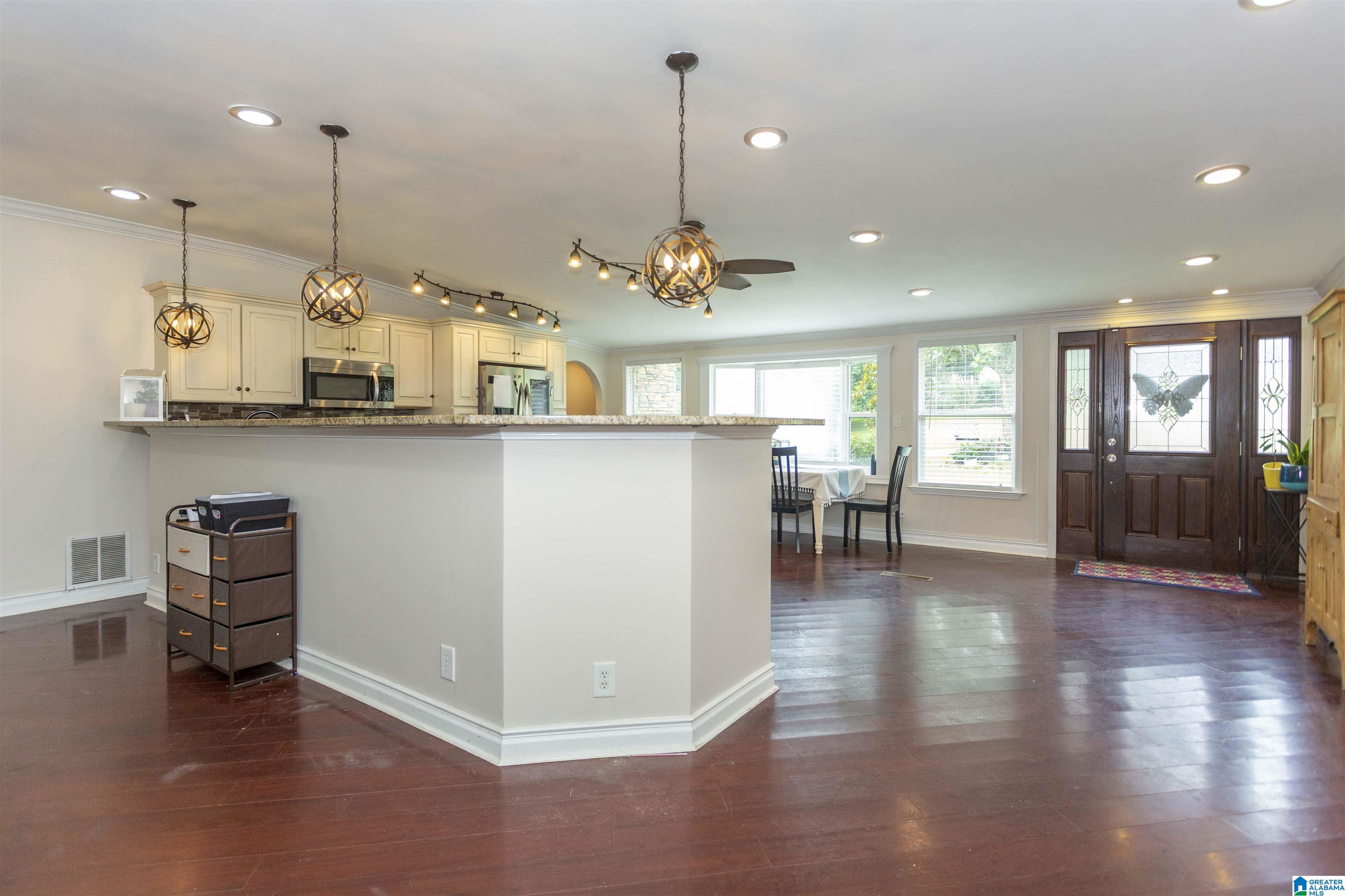 1852 Canyon Road Birmingham, AL 35216 - Photo 14 of 49