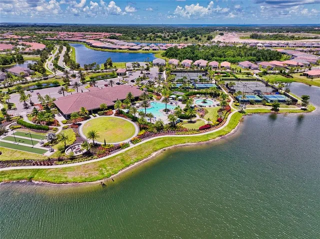 $559,000 | 4531 Crestpoint Way, Palmetto, FL 34221