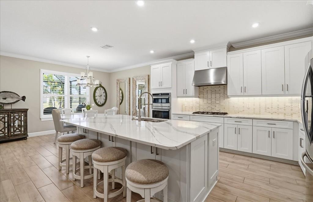 4531 Crestpoint Way Palmetto, FL 34221 - Photo 6 of 82