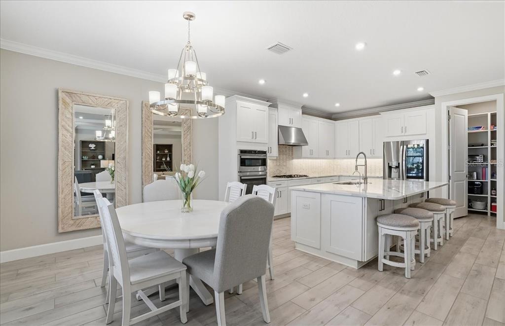 4531 Crestpoint Way Palmetto, FL 34221 - Photo 10 of 82