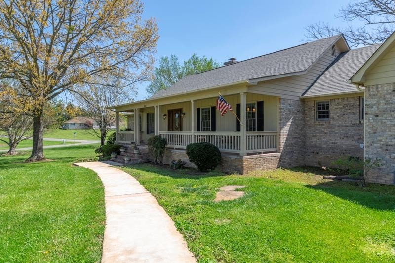 3615 Deer Field Circle Sevierville, TN 37862 - Photo 3 of 28 Gallery Image 3