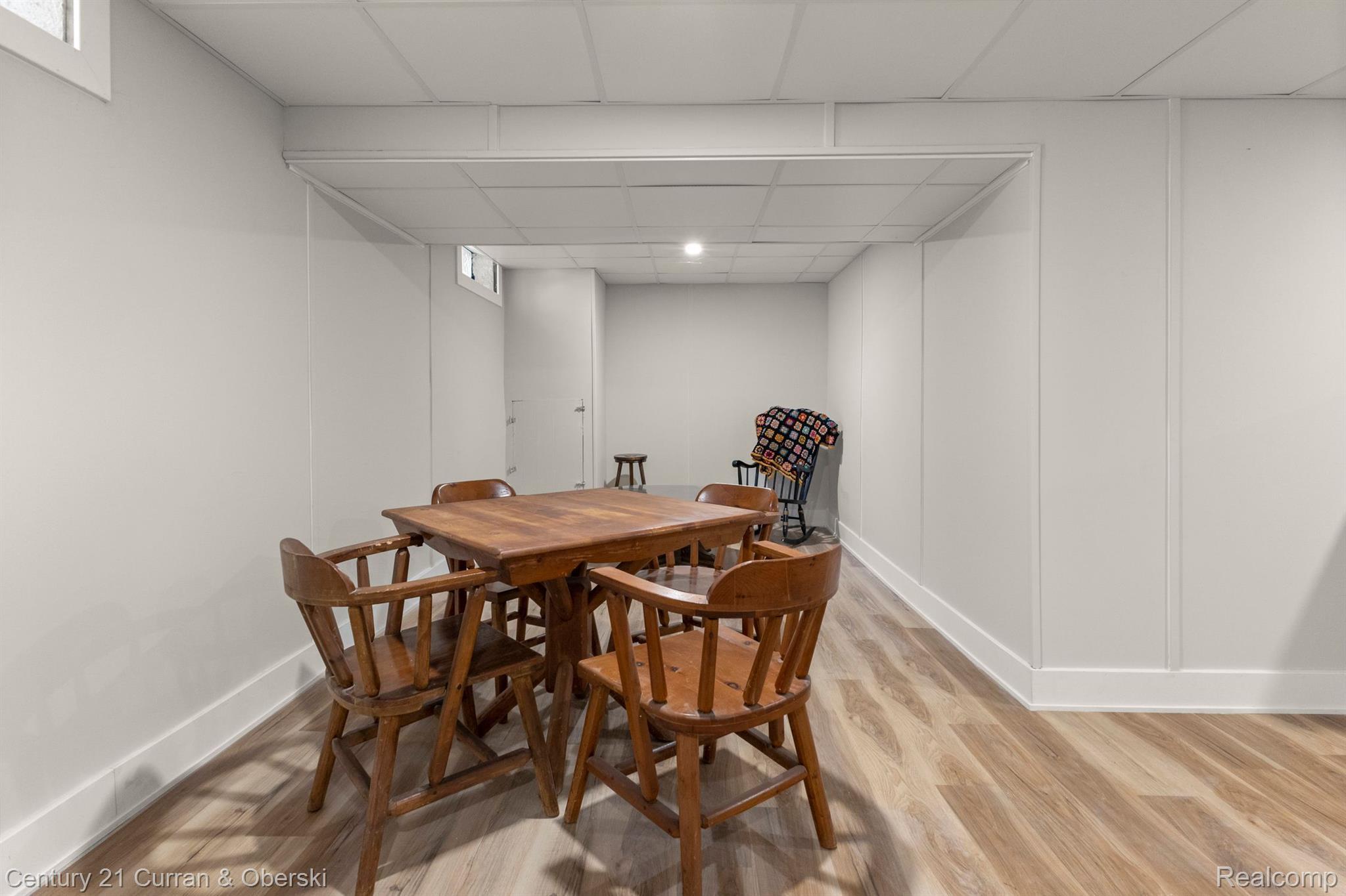 2544 Wickfield Road West Bloomfield, MI 48323 - Photo 37 of 47 Gallery Image 37