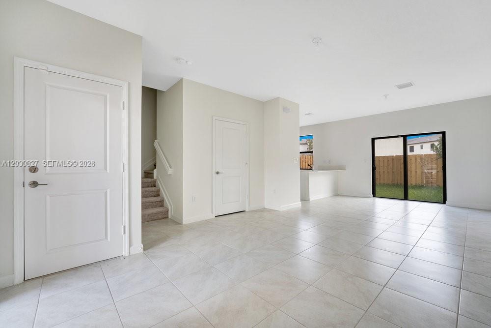 23503 Southwest 129th Path, Unit 23503 Homestead, FL 33032 - Photo 7 of 24