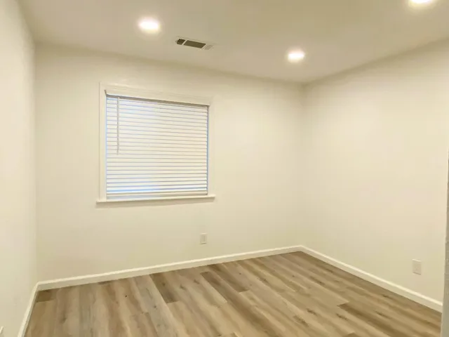 $2,695 | 960 Waylinn Lane, Tracy, CA 95376