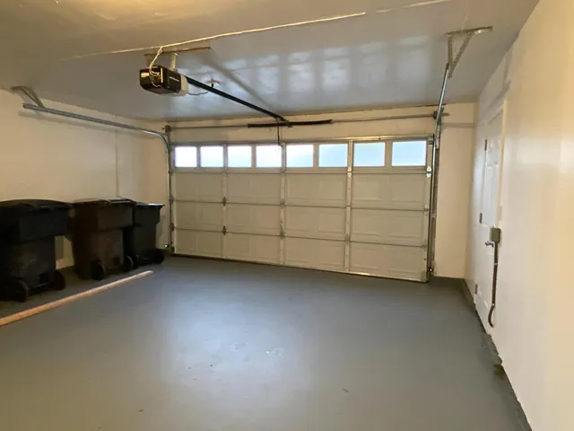 $2,695 | 960 Waylinn Lane, Tracy, CA 95376