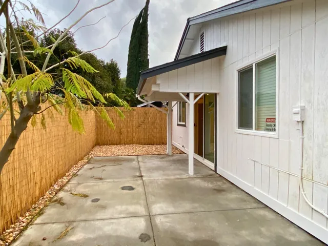 $2,695 | 960 Waylinn Lane, Tracy, CA 95376