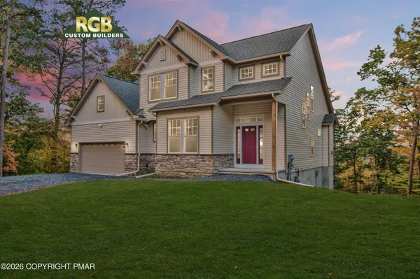 $849,900 | 118 Dorie Lane, Stroudsburg, PA 18360