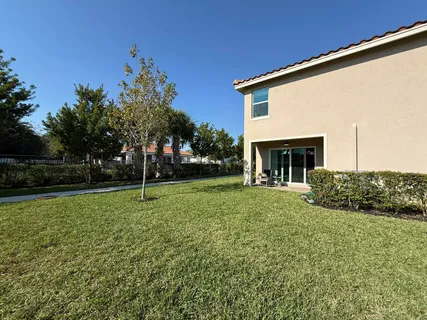 $494,900 | 6794 Broadwater Lane, Lake Worth, FL 33467