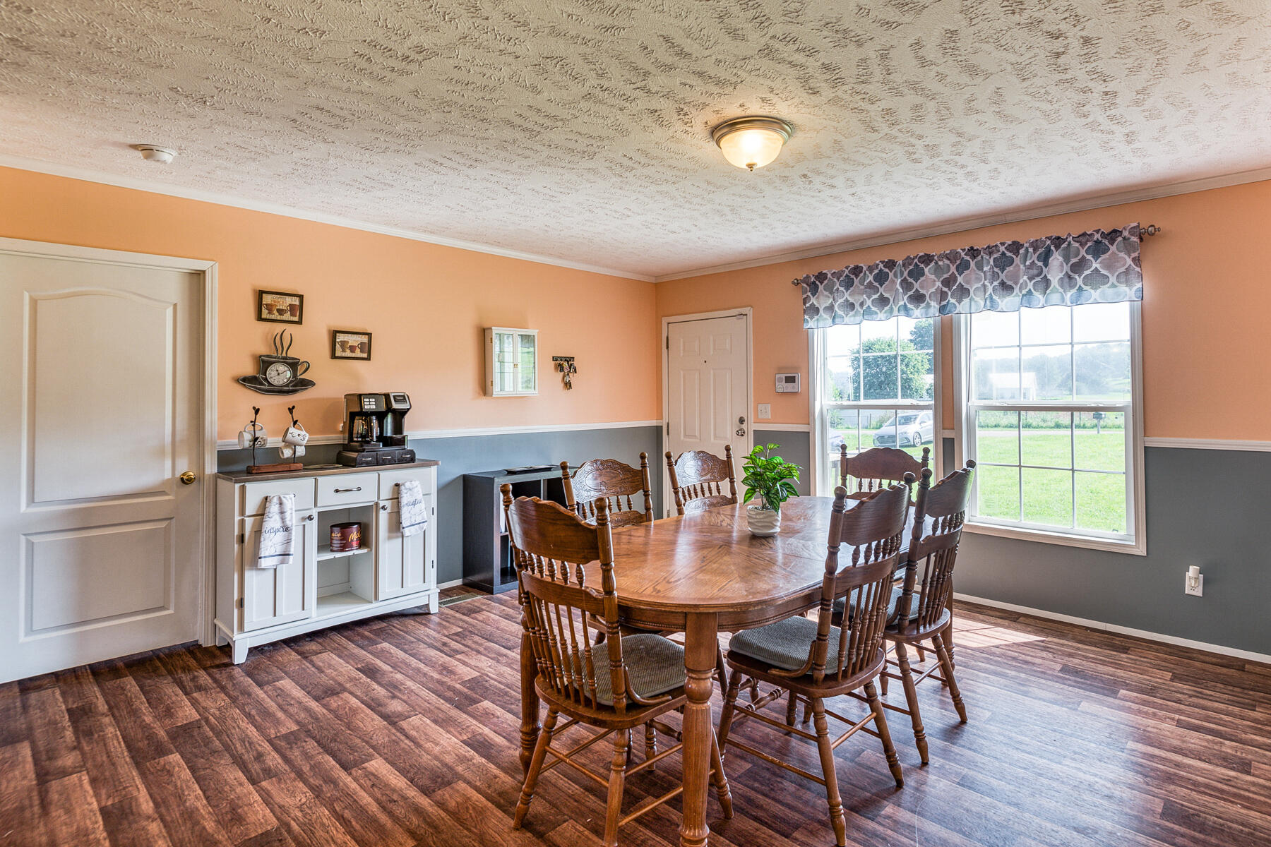 15317 Peaceful Valley Road Abingdon, VA 24210 - Photo 5 of 39 Peaceful Valley Rd 5