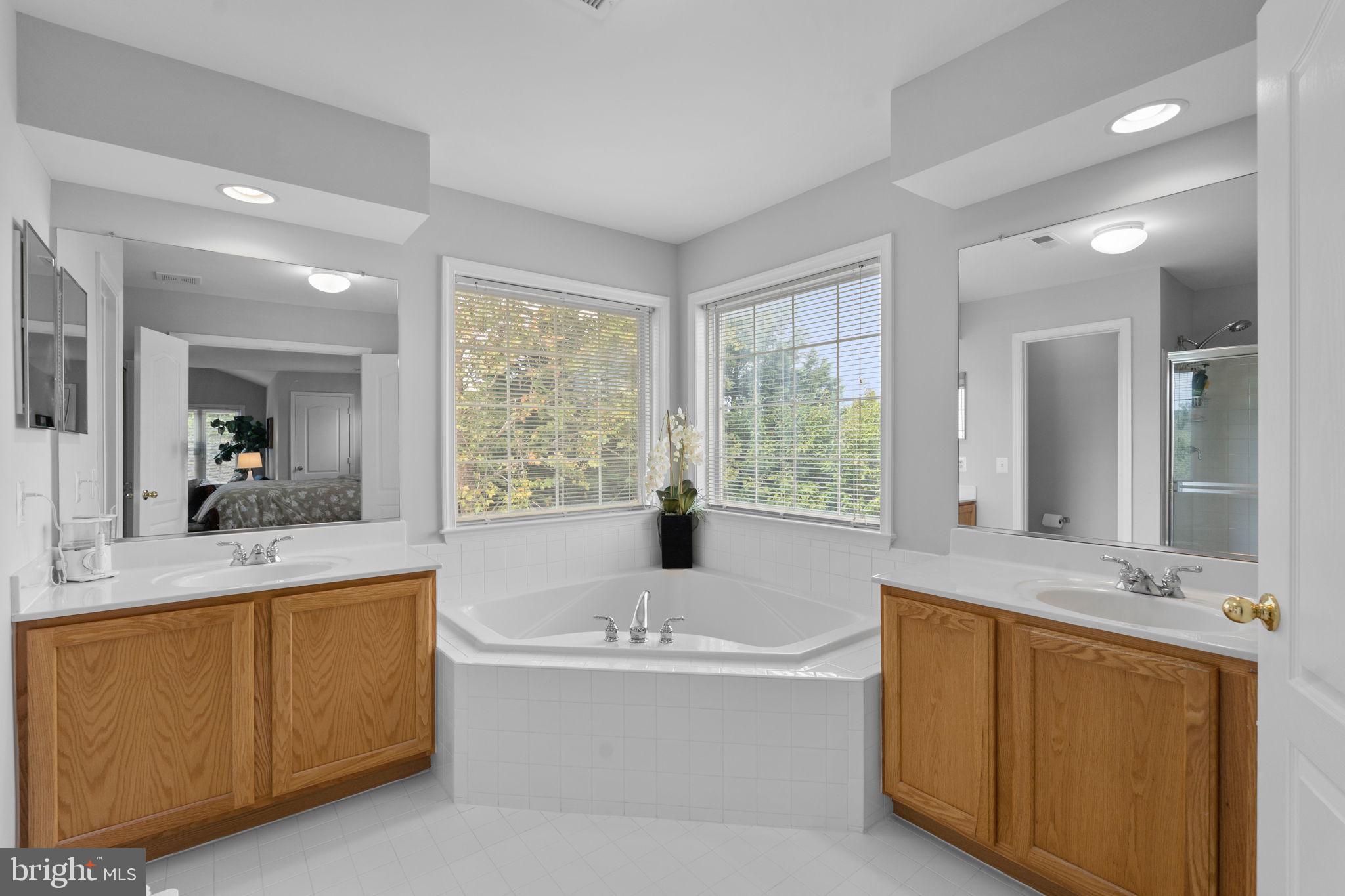 13900 Falconcrest Road Germantown, MD 20874 - Photo 35 of 70 Gallery Image 35