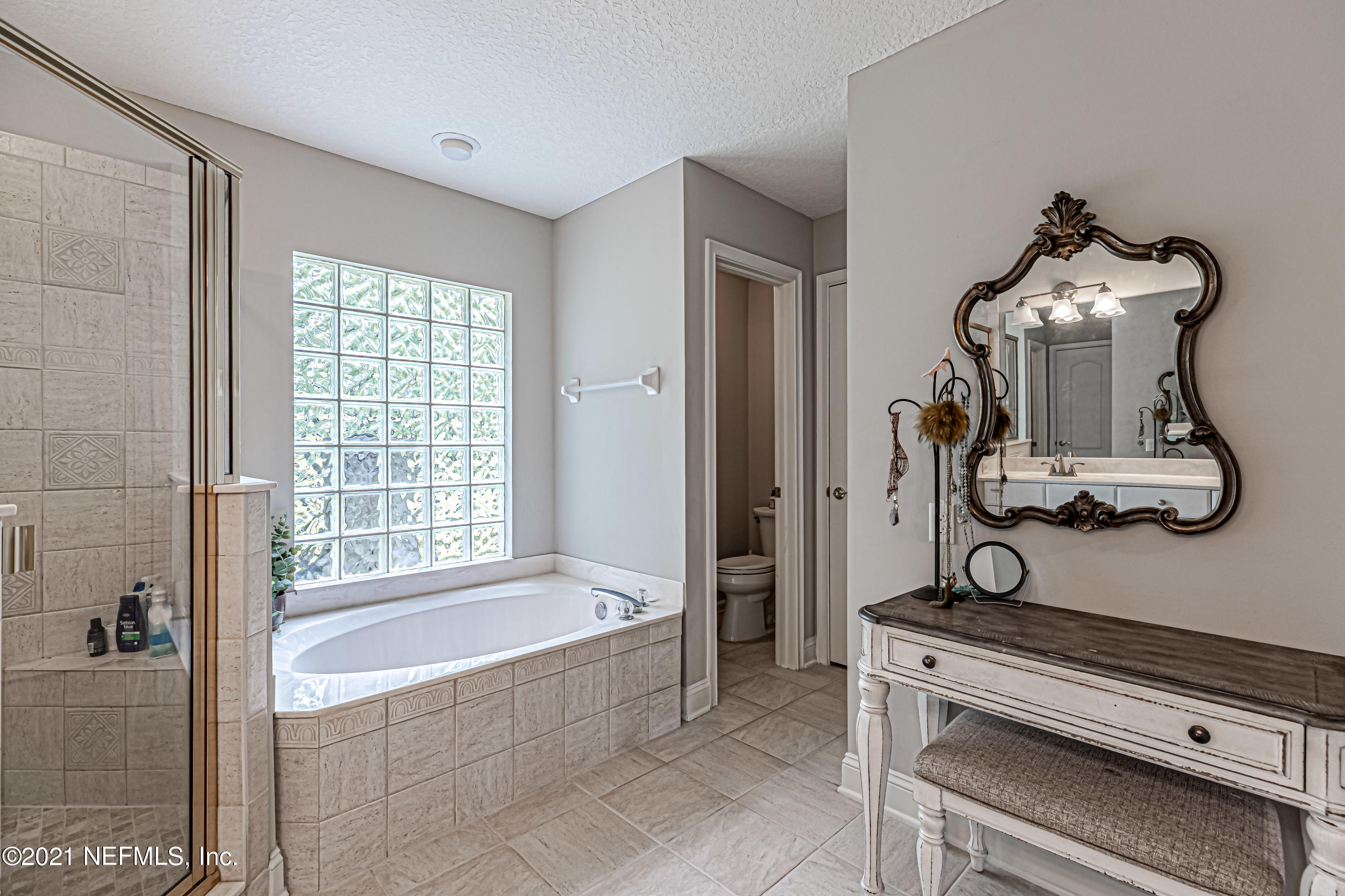 184 Circuit Rider Road Green Cove Springs, FL 32043 - Photo 33 of 58 36-Master Bathroom