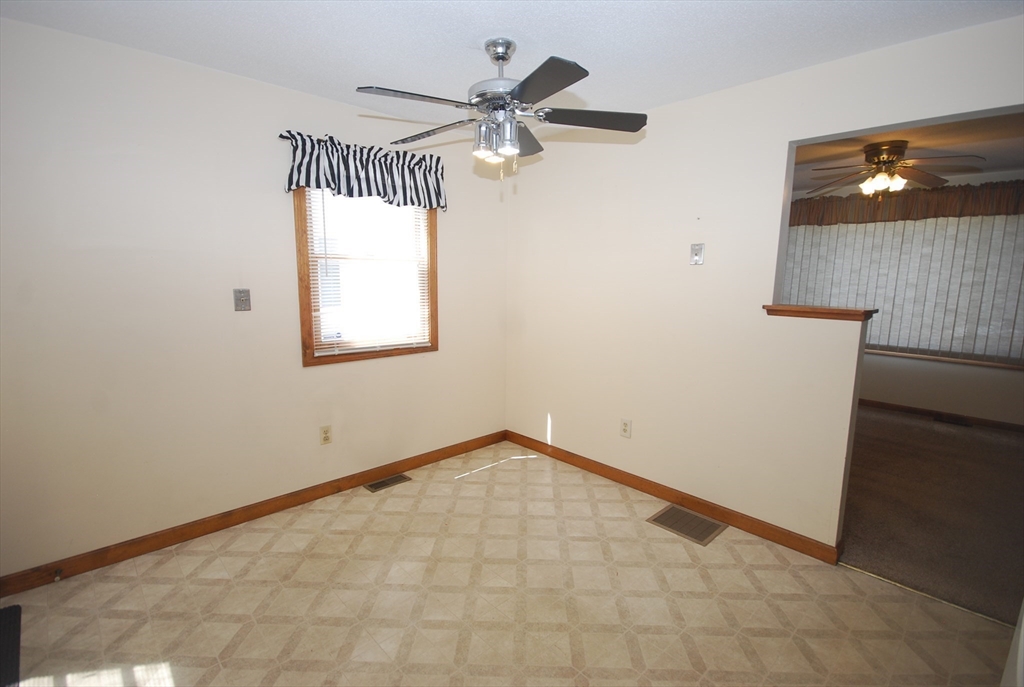 44-46 Middle Street Springfield, MA 01104 - Photo 8 of 42