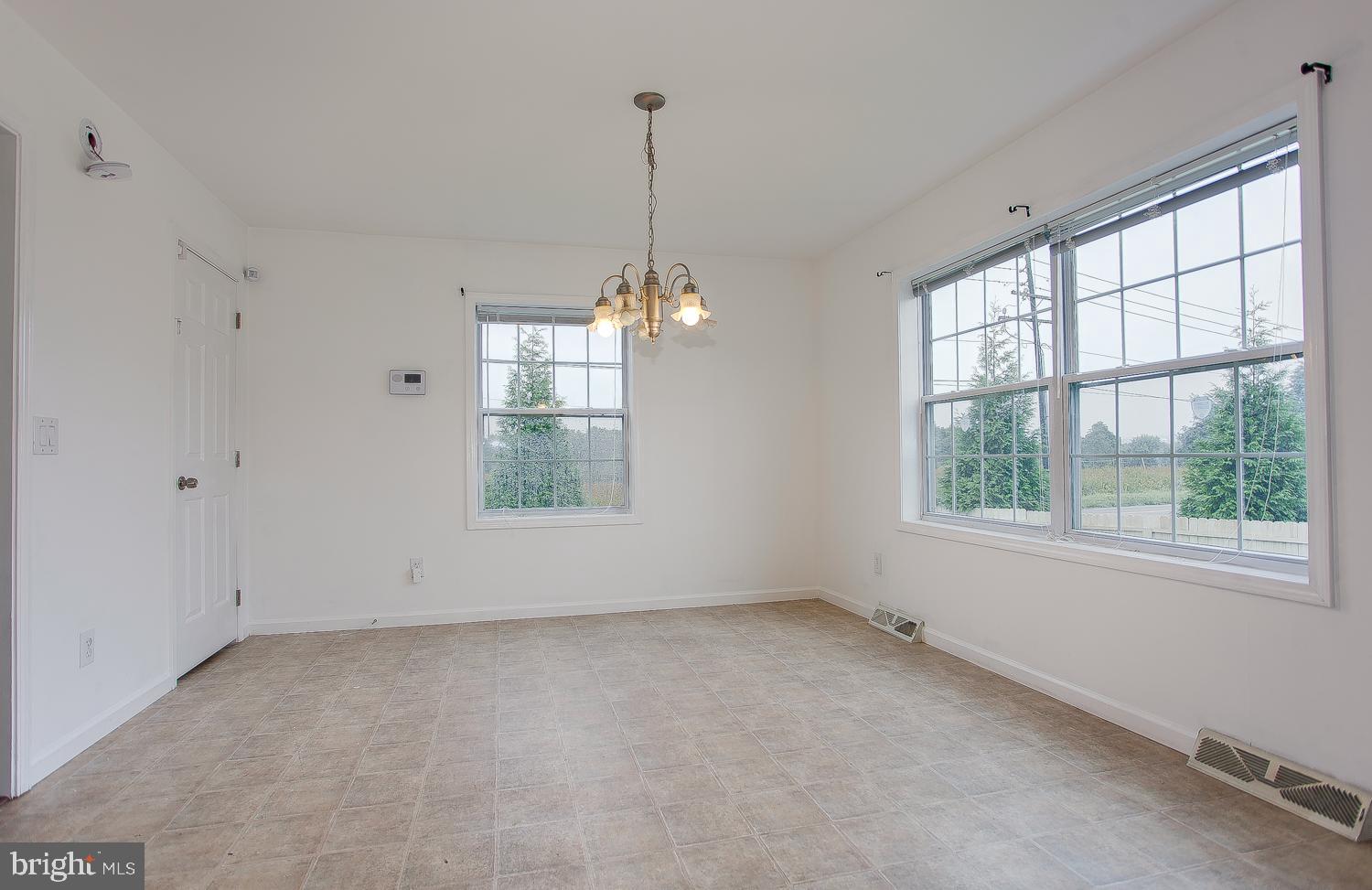 1400 Rosedale Avenue Middletown, PA 17057 - Photo 10 of 27