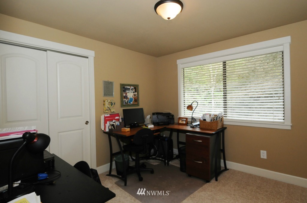 22026 4th Avenue Southeast Bothell, WA 98021 - Photo 16 of 25
