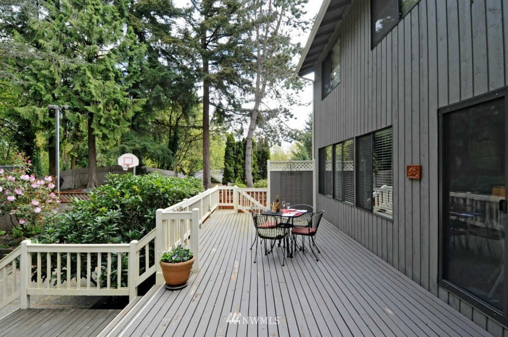 22026 4th Avenue Southeast Bothell, WA 98021 - Photo 21 of 25