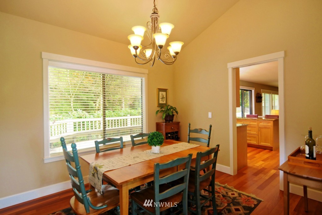 22026 4th Avenue Southeast Bothell, WA 98021 - Photo 5 of 25