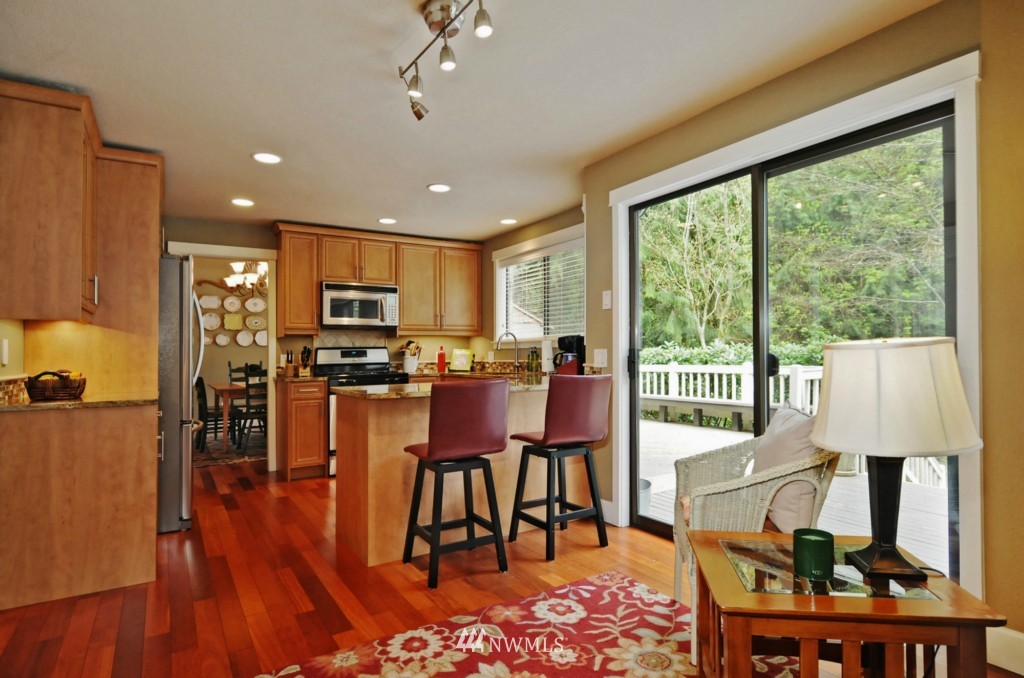 22026 4th Avenue Southeast Bothell, WA 98021 - Photo 8 of 25