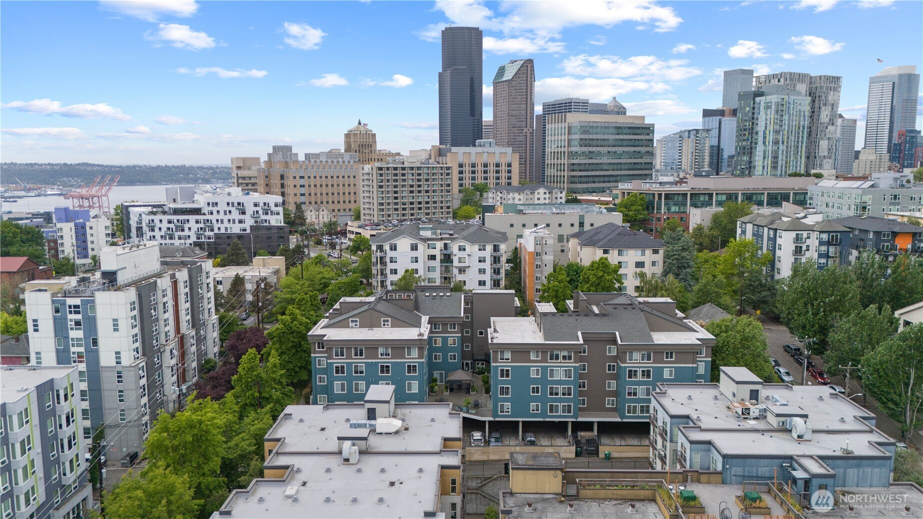 300 10th Avenue, Unit A302 Seattle, WA 98122 - Photo 25 of 27 a view of city view