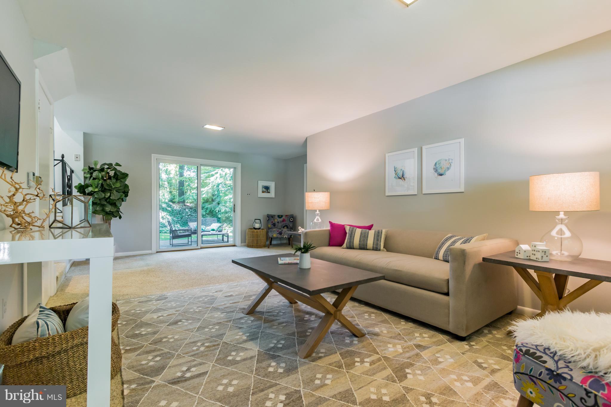 8620 Rayburn Road Bethesda, MD 20817 - Photo 14 of 29 Spacious bonus family room