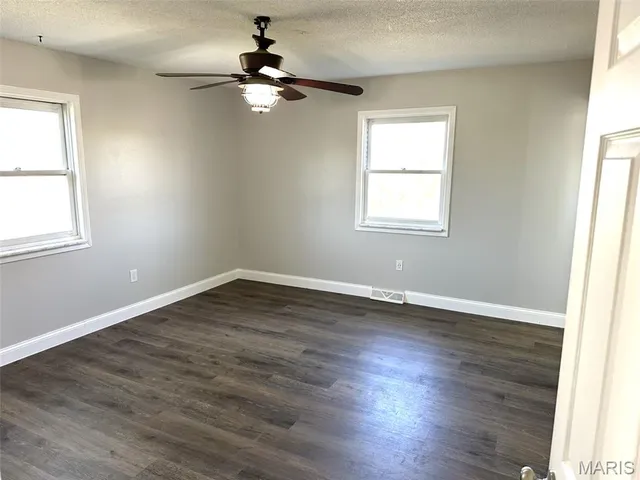 $399,000 | 303 Bird Song Lane, St. Clair, MO 63077