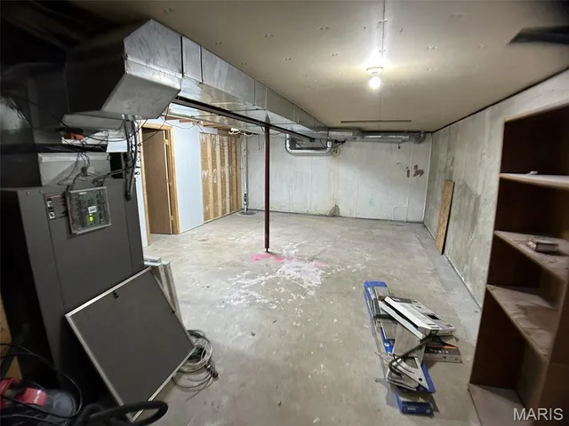 $399,000 | 303 Bird Song Lane, St. Clair, MO 63077