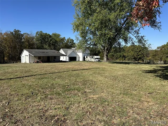 $399,000 | 303 Bird Song Lane, St. Clair, MO 63077