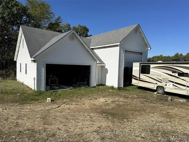 $399,000 | 303 Bird Song Lane, St. Clair, MO 63077