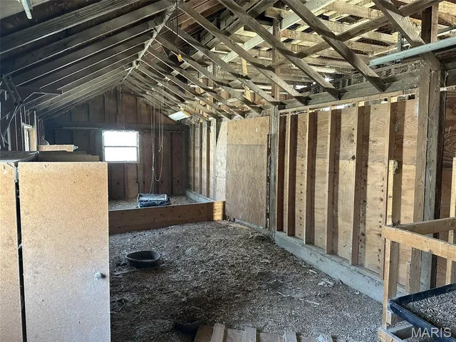 $399,000 | 303 Bird Song Lane, St. Clair, MO 63077