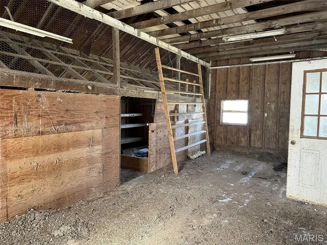 $399,000 | 303 Bird Song Lane, St. Clair, MO 63077