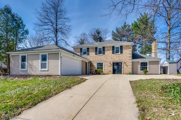 $424,000 | 292 Parkview Drive, Aurora, OH 44202